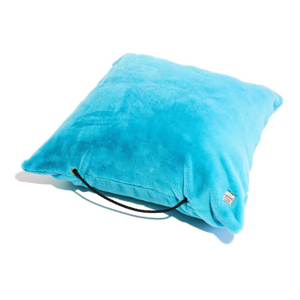 Turquoise - Faux Fur Bed - Holler Brighton